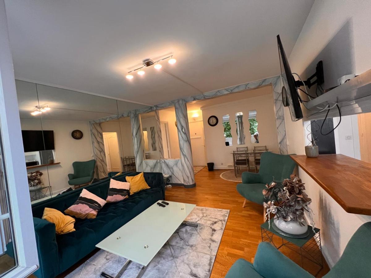 Appartement Paris Grenelle - Hala Parigi Esterno foto