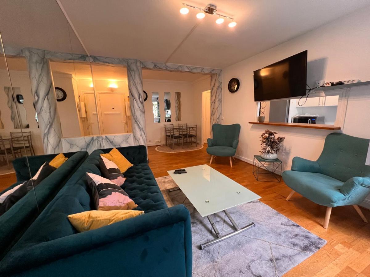 Appartement Paris Grenelle - Hala Parigi Esterno foto