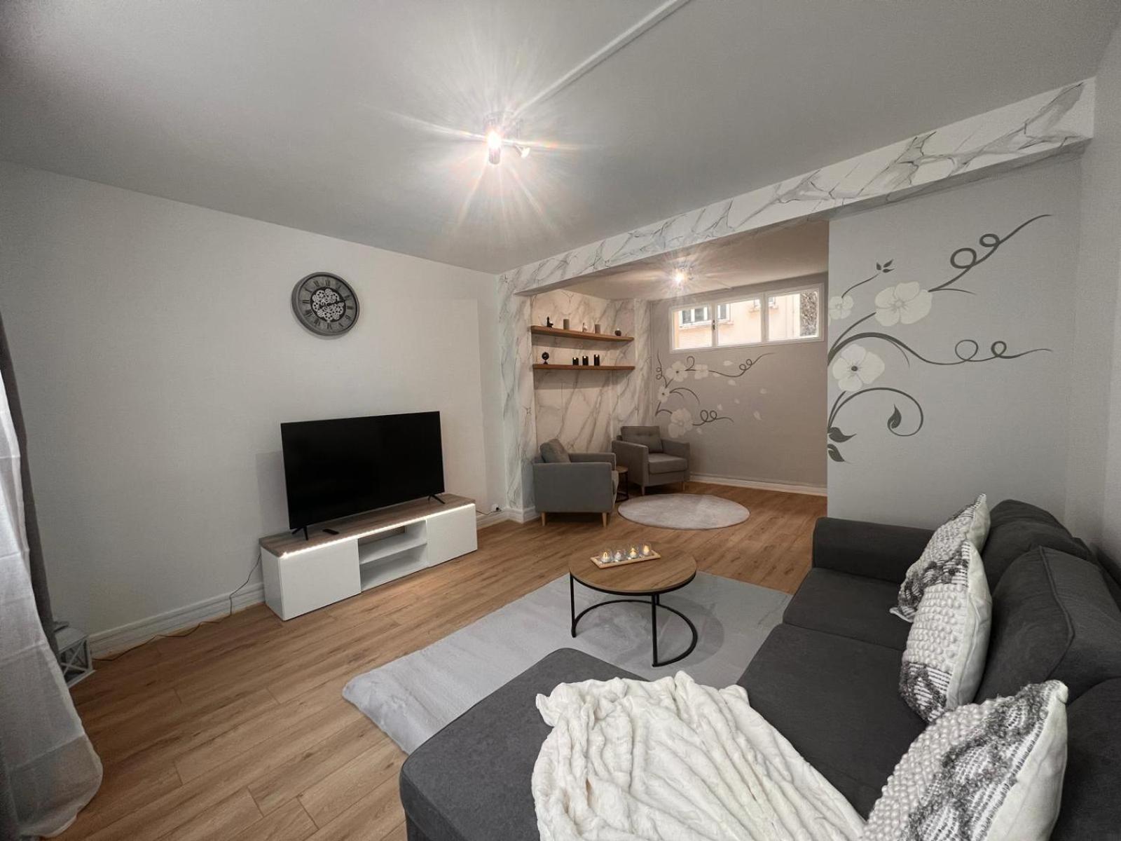 Appartement Paris Grenelle - Hala Parigi Esterno foto